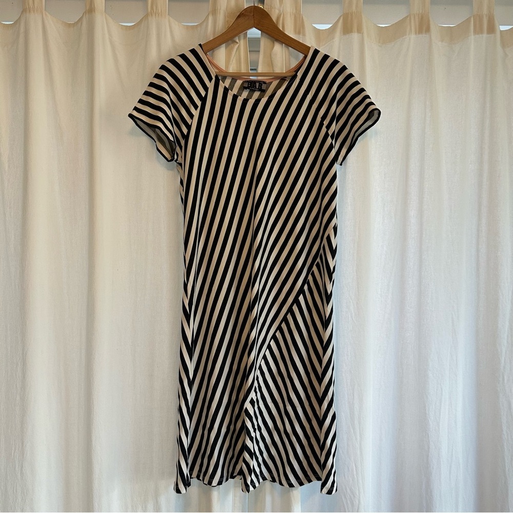 BAR by MELIS KOZAN | Striped Black and White Midi Dress Size Large